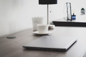 在宅勤務中におすすめのランチでダイエットに役立つ宅食は？