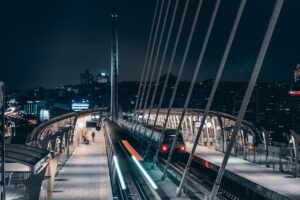 夜遅い時間でも安心！ダイエットに最適な宅配弁当は？